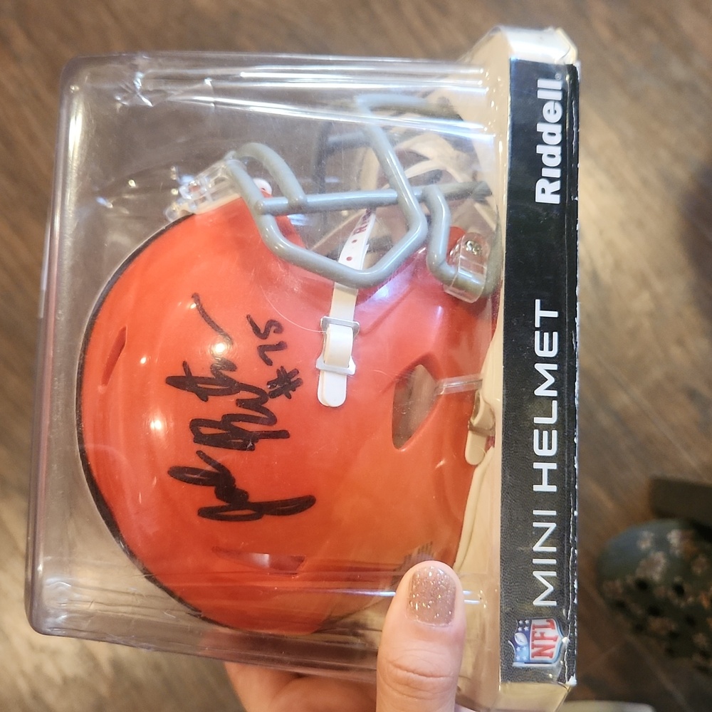 Joel Bitonio #75 signed Mini Helmet Cleveland Browns NFL Riddell